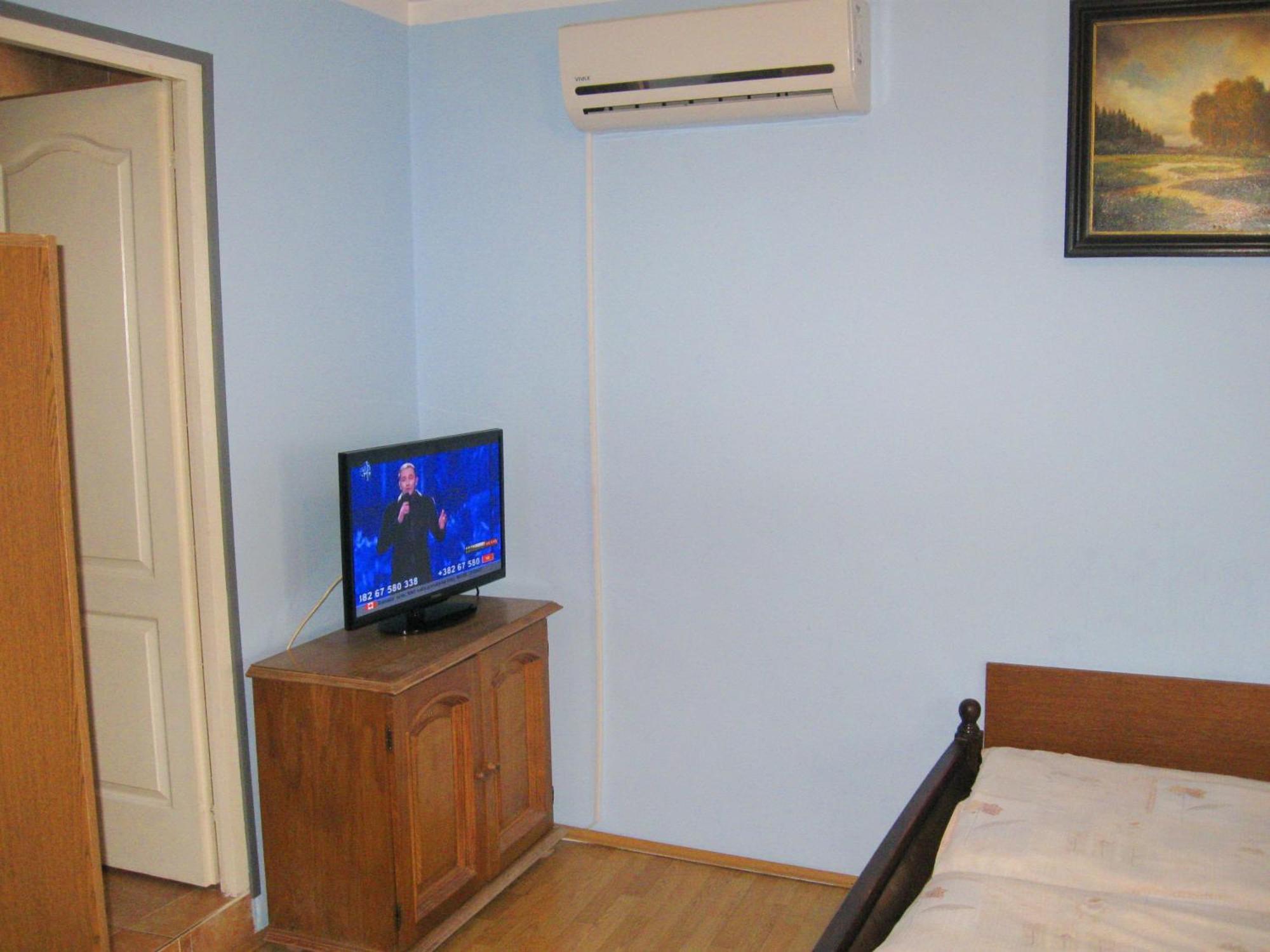 Amfora Rooms Caribrod Dimitrovgrad Buitenkant foto